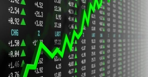 الأسهم الأمريكية تصعد رغم مخاوف الركود التضخمي