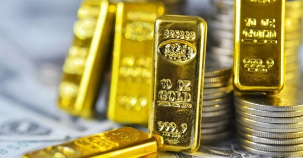 الذهب يقفز عالميًا بدعم ضعف الدولار وتهدئة التوترات في مضيق هرمز