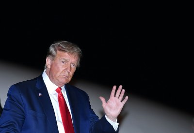 ترامب يهدد بوتين بعقوبات ما لم يوقف حرب أوكرانيا.. وأسواق الطاقة تتفاعل
