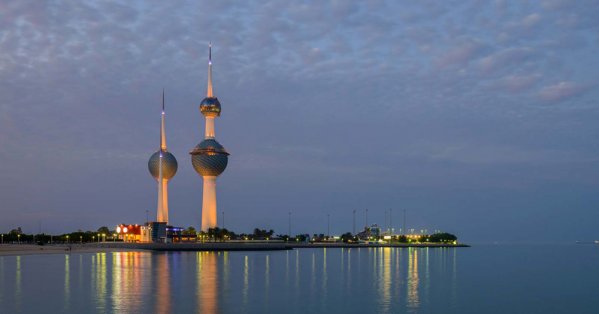 بالفيديو: الداخلية الكويتية: ضبط 24 مواطناً بينهم نوابٌ سابقون بحوزتهم مبالغ مالية مرتبطة بأعمال غير مشروعة