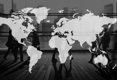 موظفون يتقاسمون مكافأة مليار دولار!