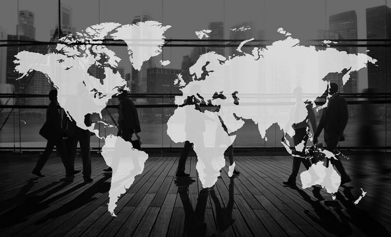 موظفون يتقاسمون مكافأة مليار دولار!