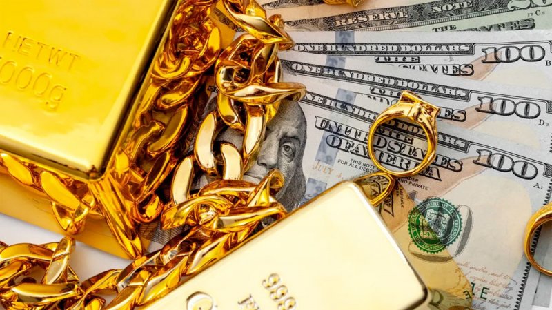 فوق 2100 دولار.. الذهب يحلق لمستويات تاريخية جديدة