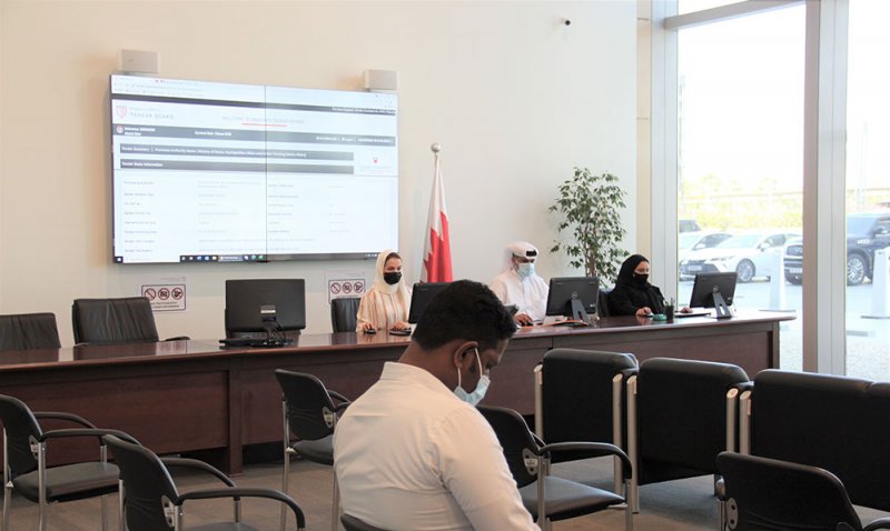 مجلس المناقصات يفتح مظاريف 62 عطاءً لعدد 14 مناقصة مطروحة من ثماني جهات متصرفة