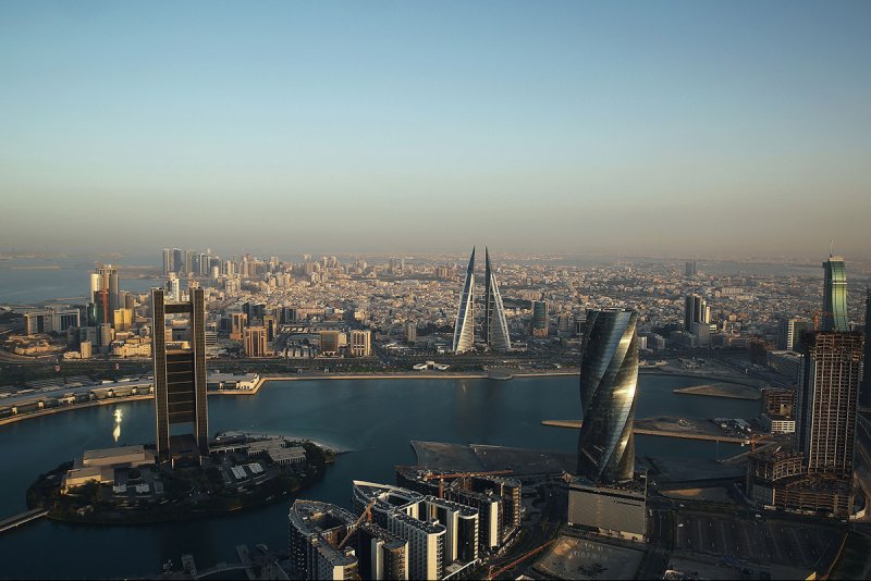 "الأرصاد": طقس معتدل اليوم في البحرين مع سحب متفرقة ورياح جنوبية شرقية خفيفة