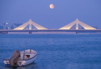 قيادة خفر السواحل تهيب بمرتادي البحر أخذ الحيطة والحذر