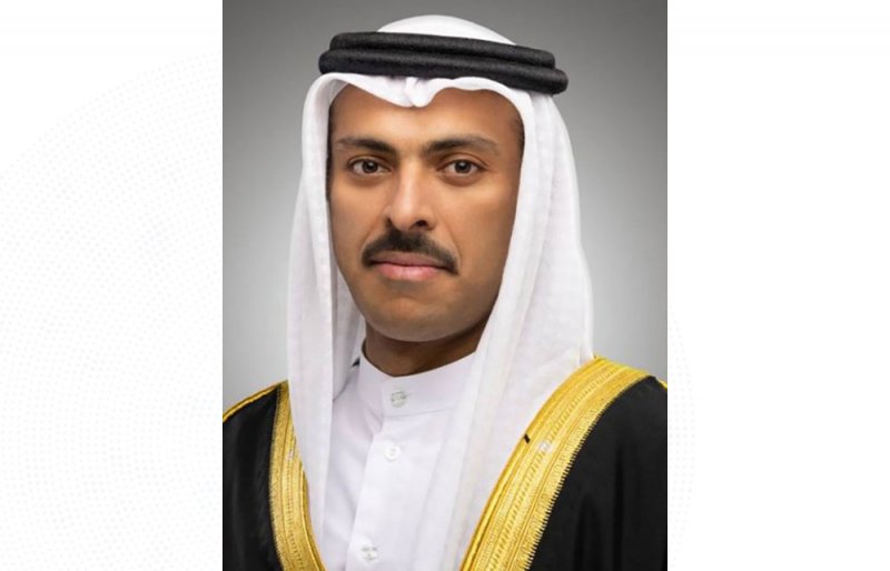 وزير الإعلام يثمّن إشادة نائب رئيس الوزراء بجهود الإعلام الوطني خلال زيارته لصحيفة أخبار الخليج