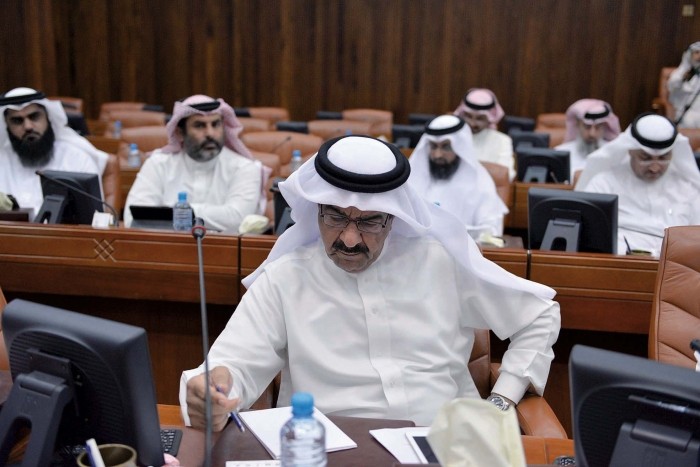 تشريع لتطوير الاستخدام الآمن للمعاملات الإلكترونية