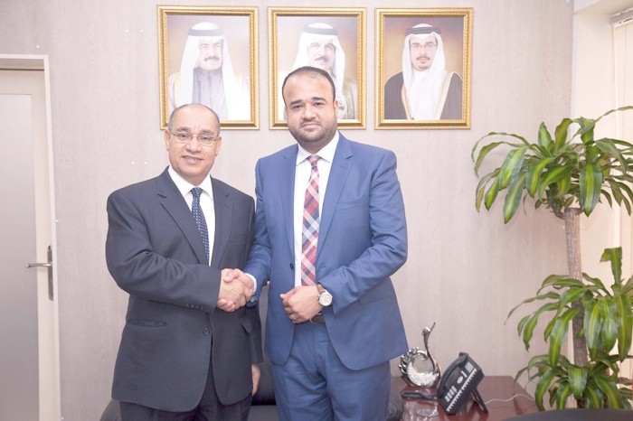 أستاذ في “الأهلية” يفوز بجائزة راشد بن حميد للثقافة والعلوم