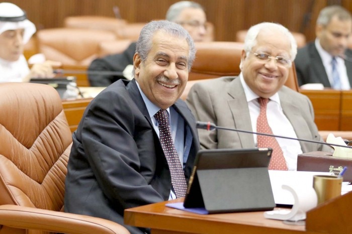 فرج يسأل عن “فلوس” مجالس التدريب 