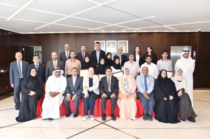  جواهري: نشر الوعي المجتمعي بقضايا البيئة وحث الطلبة على الإبداع