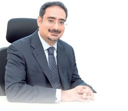 العريض: التكنولوجيا سهلت العمل المنظم بروح الفريق الواحد