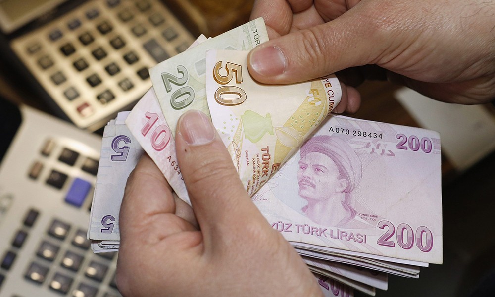 ارتفاع سعر الليرة التركية بعد اغتيال السفير الروسي