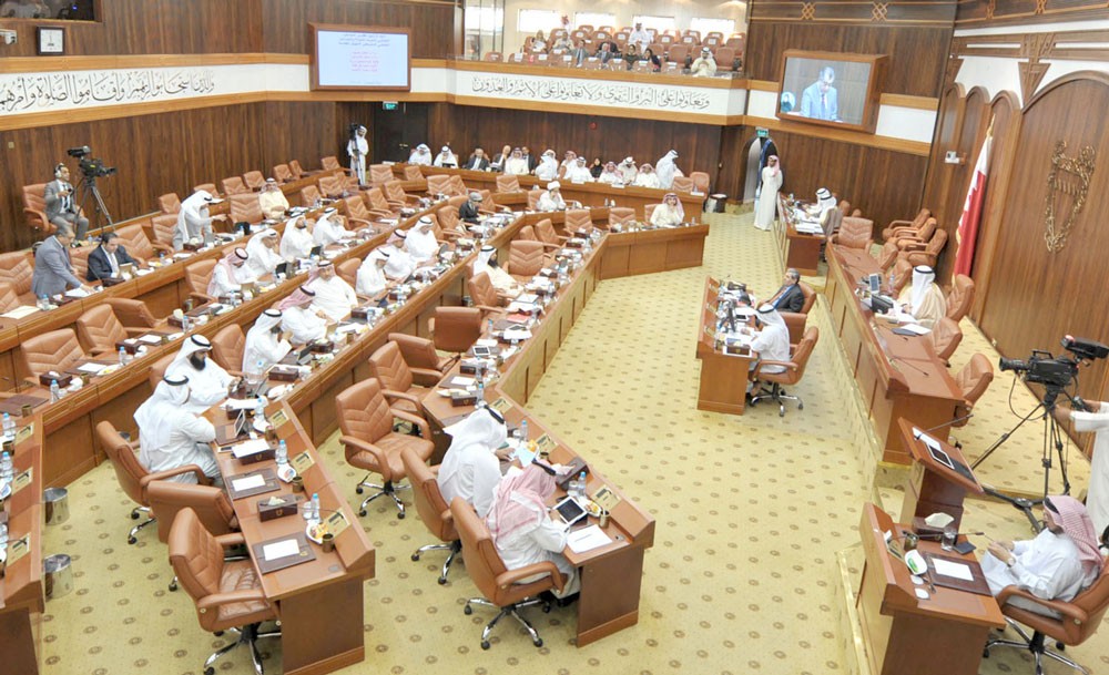 دعم نيابي للتحقيق في أموال "التأمينات"