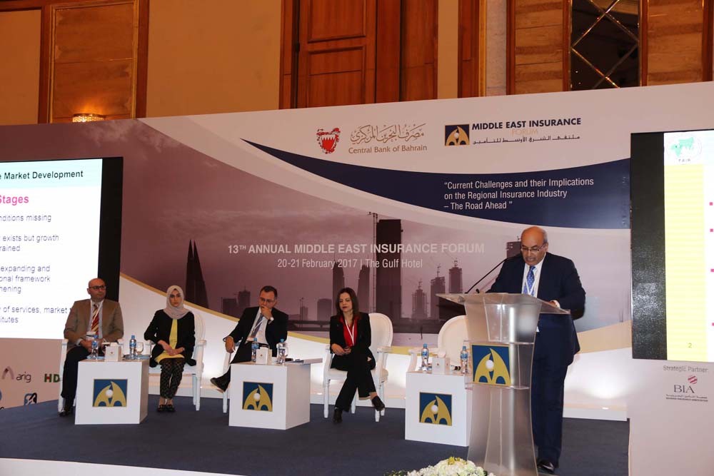 عمليات الإدماج محط نقاش المتحدثين في مؤتمر التأمين