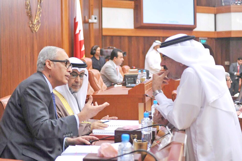 المعراج: 70% من "الصيارفة"...بحرينيين