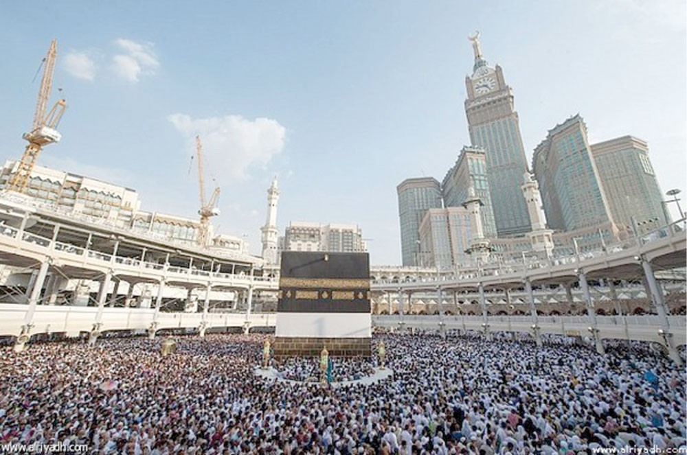 الأسعار والامتحانات أسباب تراجع الإقبال على عمرة رمضان