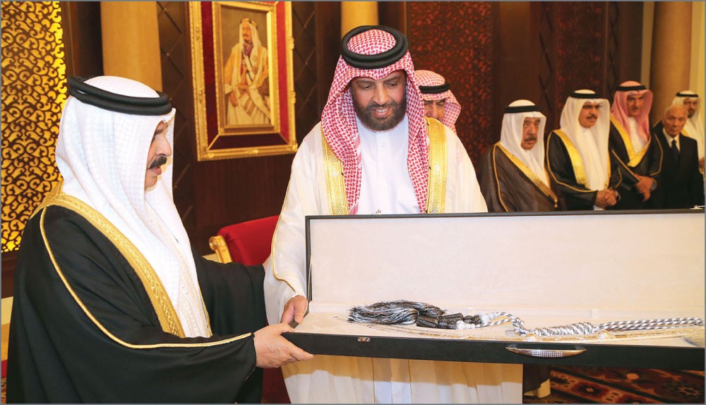 العاهل:: حريصون على توفير الحياة الكريمة والأمن والازدهار للجميع
