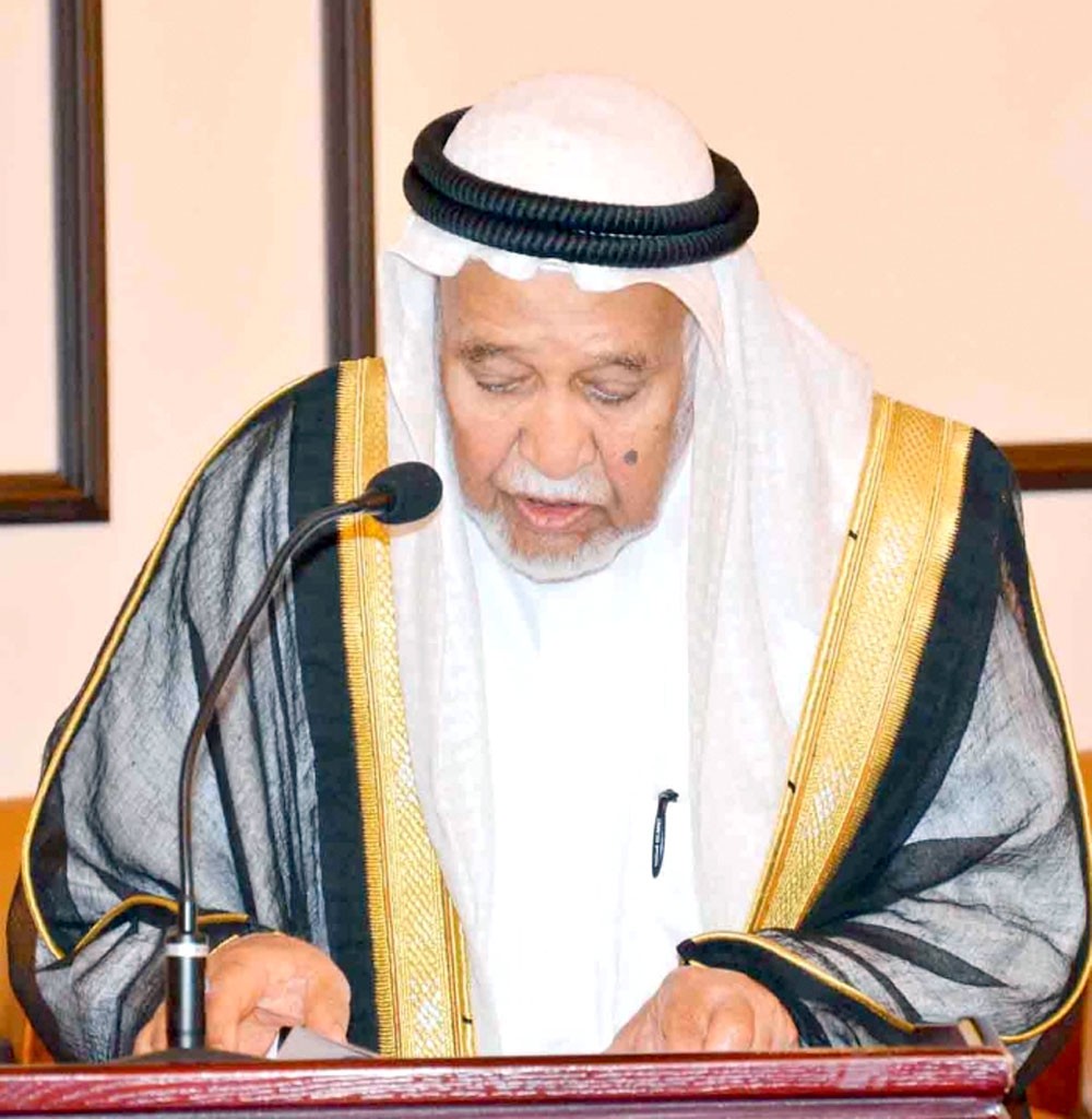 عبدالله بن خالد: البحرين تعتز بإسهامات المحسنين في بناء المساجد 
