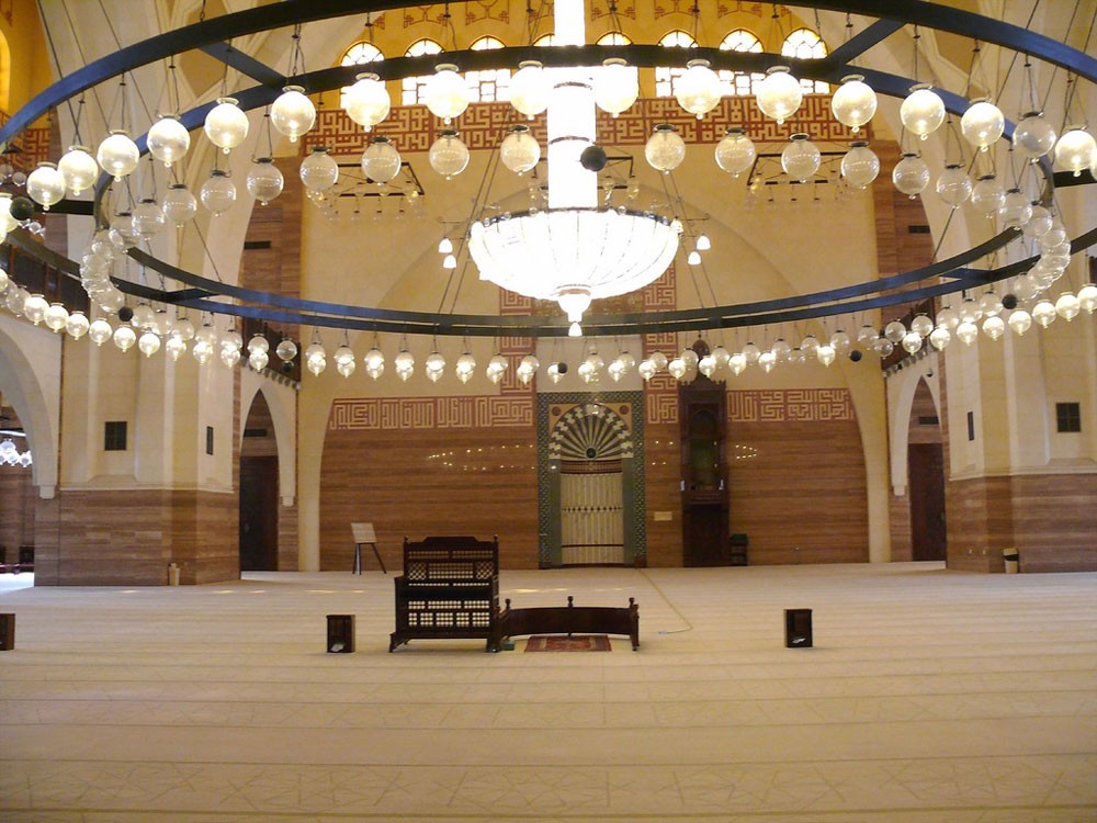 البحرين تحتفي بليلة القدر المباركة الأربعاء 