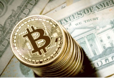“بيتكوين” تعود للأسواق العالمية... وتداولات ضئيلة بالبحرين