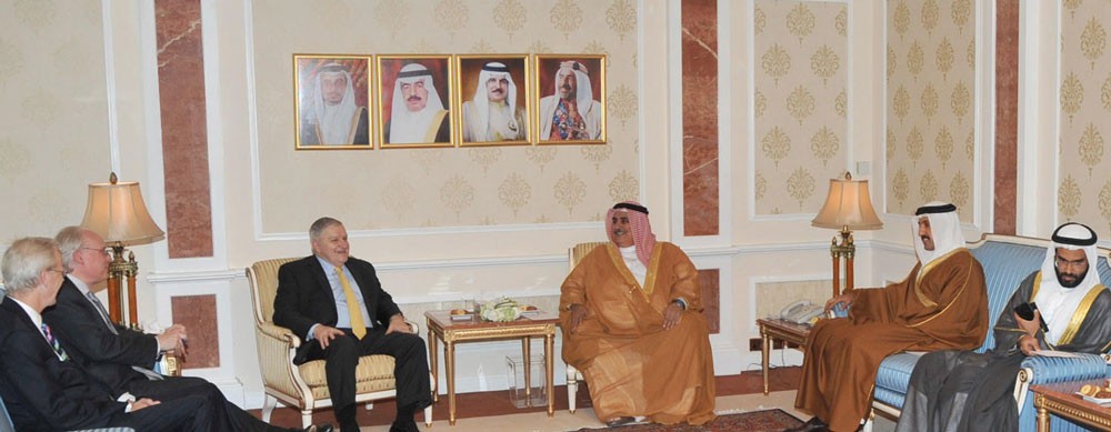 وزير الخارجية يشيد بمساعي امريكا للحفاظ على أمن واستقرار المنطقة