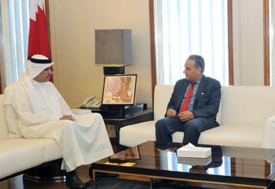 وزير شؤون الإعلام يستقبل مدير القناة المغربية