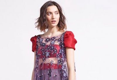 إطلالتك في وداع 2017 من وحي تصاميم ريم عكرا الجديدة