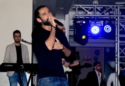 حفلة ساهرة للنجم البحريني المبدع خالد فؤاد بفندق الخليج