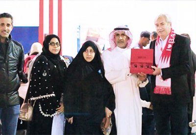 بنك البحرين الوطني يمنح 4 زبائن سبائك من الذهب الخالص مع برنامج إدخار الوطني