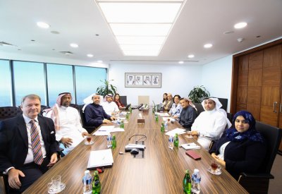 البحرين والسعودية تؤكدان تعزيز التعاون وتبادل الخبرات بالضمان الصحي