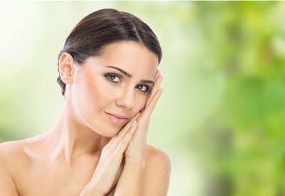 خطوات علمية للحفاظ على صحة وشباب وجهك