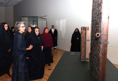 قرينة العاهل تفتتح معرض "الفن في حضارة بلاد المسلمين" من دار الآثار الإسلامية الكويتي