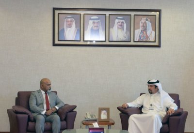 رئيس الجمارك يشيد بدور نقابة المخلصين الجمركيين	