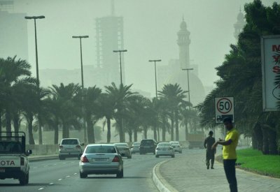 الطقس المتوقع غداً في مملكة البحرين : بارد نسبياً وغائم جزئياً	