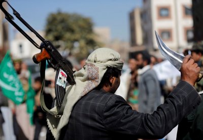 ميليشيات الحوثي تهدد بتفجير منازل زعماء قبائل صنعاء