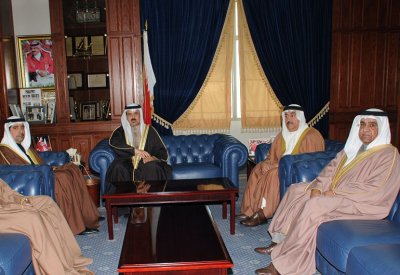 وزير التربية يبحث التعاون في المجالين الثقافي والتعليمي مع السفراء
