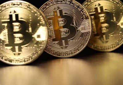 روسيا تتجه لتنظيم تداول العملات الافتراضية