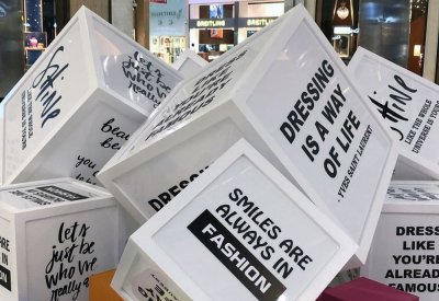 "صناديق الأضواء" تزين مجمع مودا مول خلال مهرجان "البحرين تتسوق"