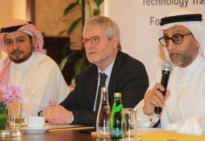 ألماس للأدوية : مشروع مصنع لقاحات بـ 250 مليون دولار