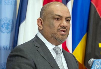 اليماني: إيران تمارس التخريب عبر أذرعها الحوثية باليمن