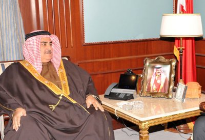 وزير الخارجية يستقبل سفير اليابان لدى مملكة البحرين