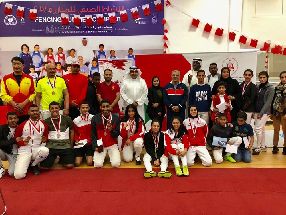 مشاركة واسعة ومنافسات قوية ببطولة العيد الوطني للمبارزة