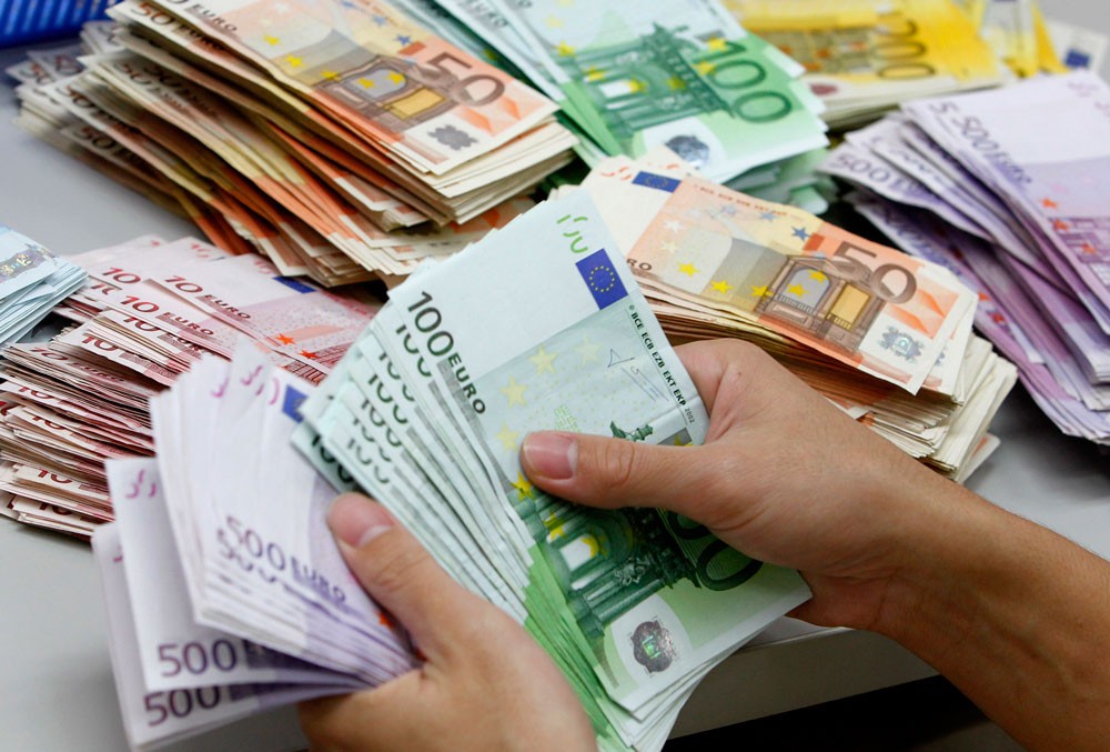 استقرار اليورو عند اعلى مستوى في 3 سنوات