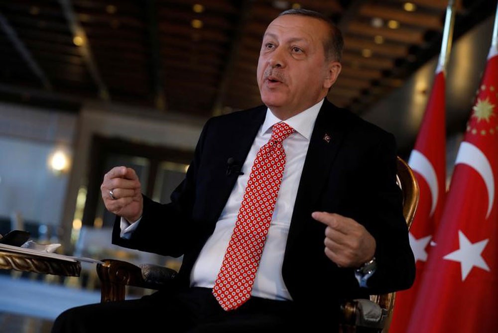 أردوغان: إطلاق عملية عسكرية في عفرين بأي لحظة