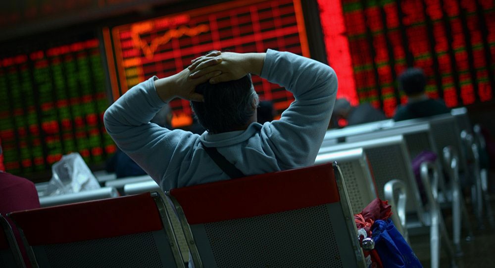 بورصة وول ستريت تغلق منخفضة بسبب خسائر الأسهم الصناعية