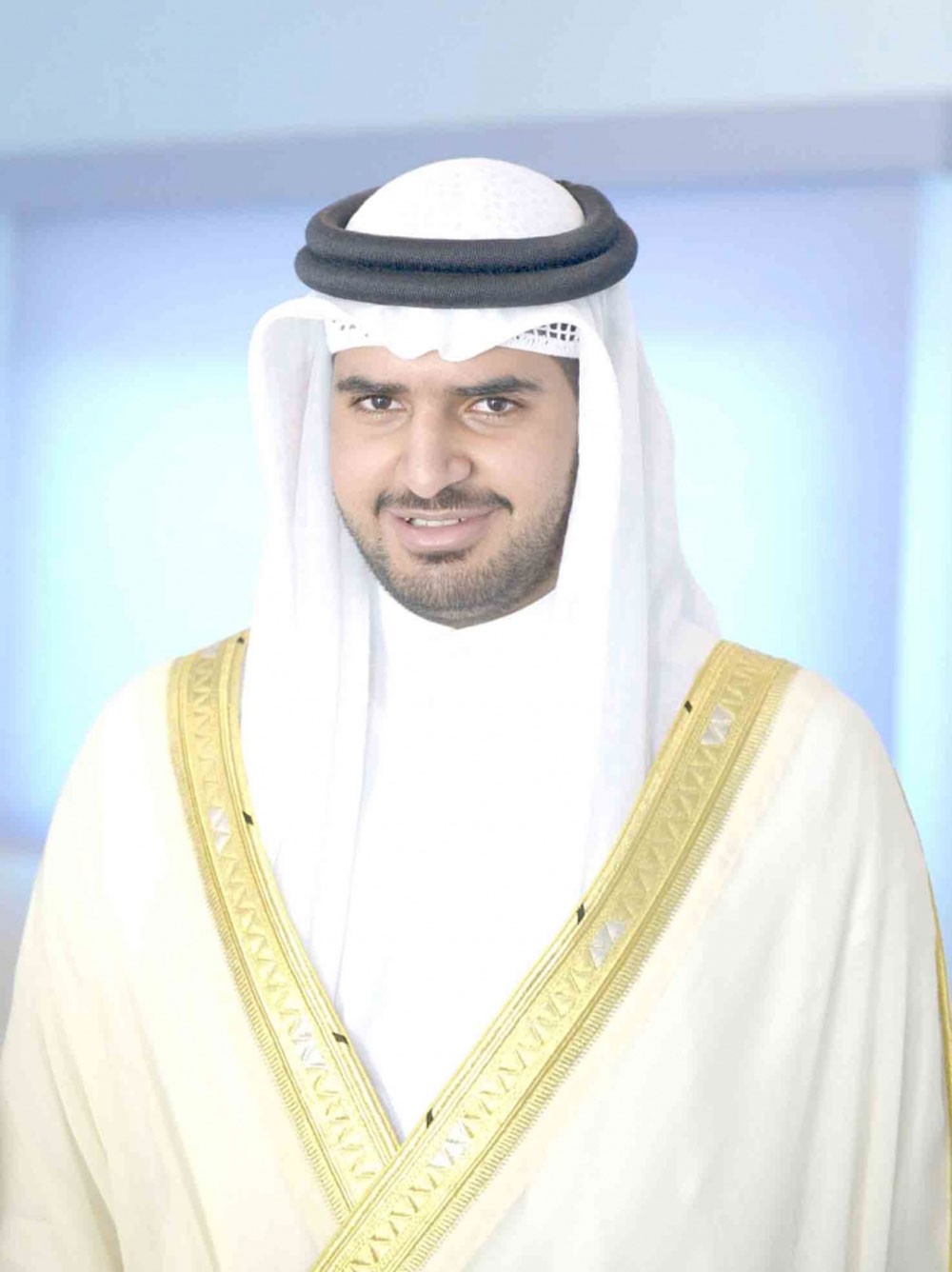 عيسى بن علي يشيد بأمر رئيس الوزراء بمشاركة المواطنين في اليوم الرياضي