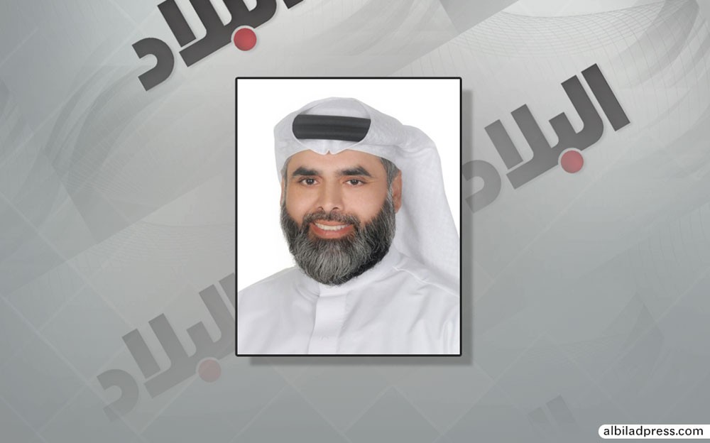 الأنصاري يُطالب الكهرباء بإزالة كابلات شارع الاستقلال