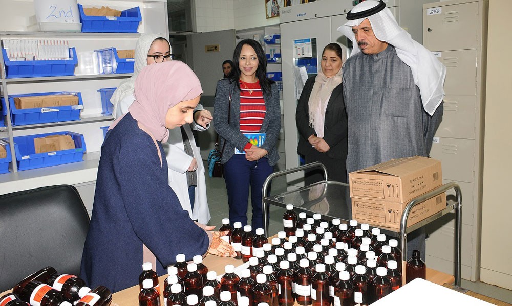 أكثر من 2500 من طلبة الثانوية يطبقون ساعات تطوع في المؤسسات الحكومية ضمن مساق خدمة المجتمع