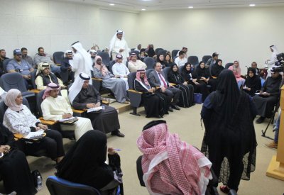 فوز الفريق المعارض في مناظرة اللهجات العامية سبب تراجع اللغة العربية